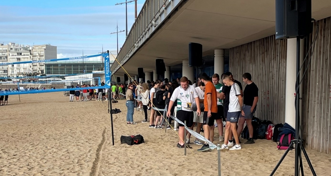 Beach-Volley sur la Grande Plage des Sables d’Olonne